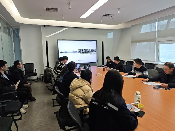 徐姣-建規室-英文匯報現場掠影_副本.jpg 徐姣-建規室-英文匯報現場掠影_副本.jpg